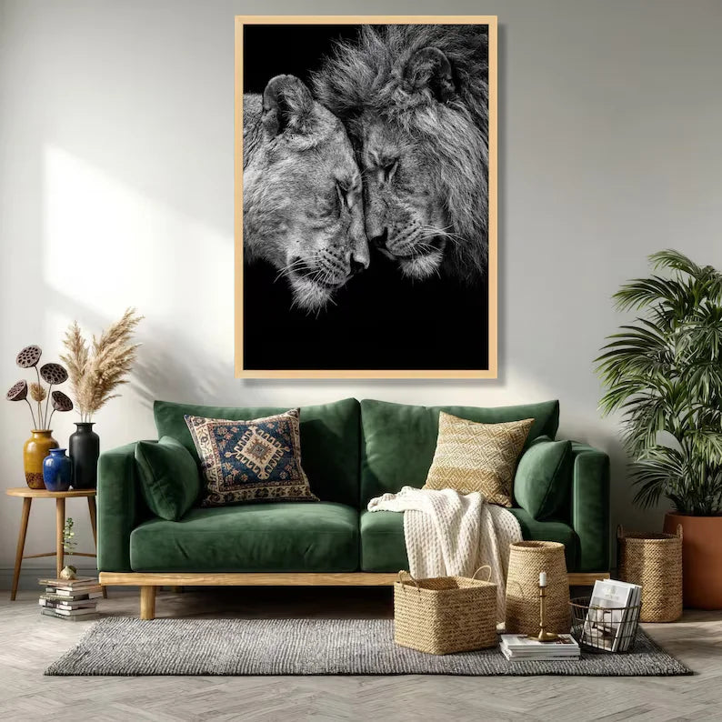 Lion Couple Black and White Set Frame